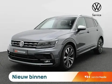 Used VOLKSWAGEN TIGUAN Petrol 2018 Ad 