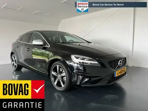 Annonce VOLVO V40 Essence 2019 d'occasion 