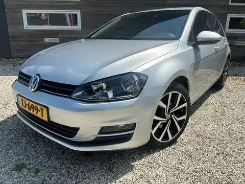 Used VOLKSWAGEN GOLF Petrol 2016 Ad 