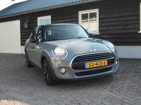 Used MINI COOPER Petrol 2018 Ad 