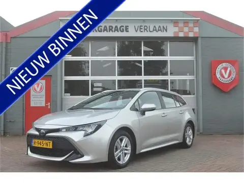 Used TOYOTA COROLLA Hybrid 2022 Ad 