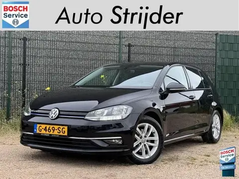 Used VOLKSWAGEN GOLF Petrol 2019 Ad 