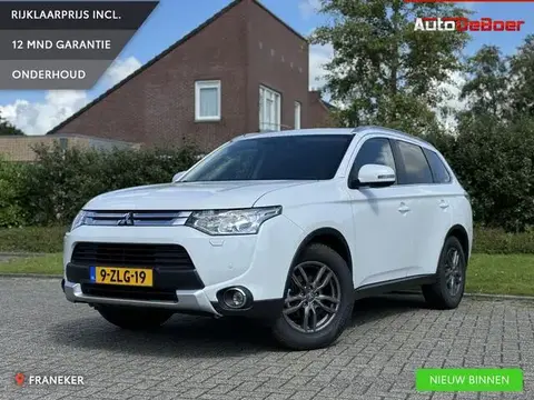 Annonce MITSUBISHI OUTLANDER Essence 2015 d'occasion 