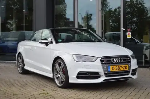 Used AUDI CABRIOLET Petrol 2015 Ad 