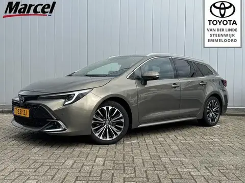 Used TOYOTA COROLLA Hybrid 2023 Ad 