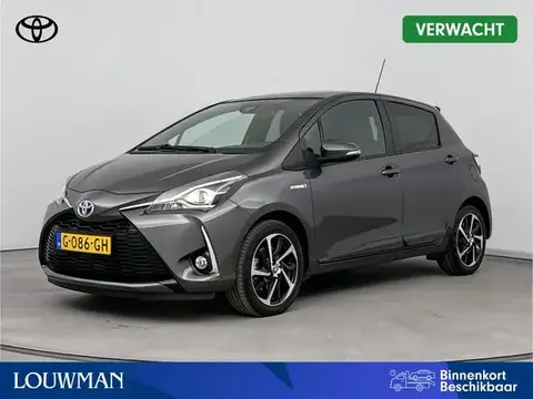 Used TOYOTA YARIS Hybrid 2019 Ad 