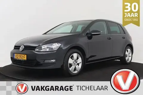 Used VOLKSWAGEN GOLF Petrol 2015 Ad 