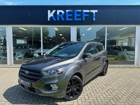 Used FORD KUGA Petrol 2017 Ad 