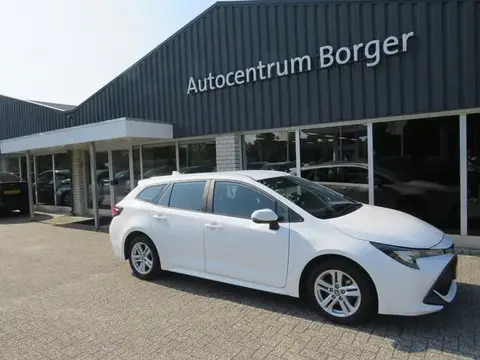 Used TOYOTA COROLLA Hybrid 2022 Ad 