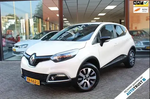 Annonce RENAULT CAPTUR Essence 2016 d'occasion 