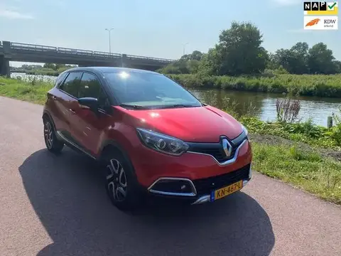 Annonce RENAULT CAPTUR Essence 2016 d'occasion 