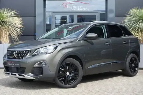 Used PEUGEOT 3008 Petrol 2017 Ad 