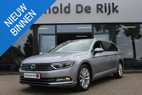 Used VOLKSWAGEN PASSAT Petrol 2018 Ad 