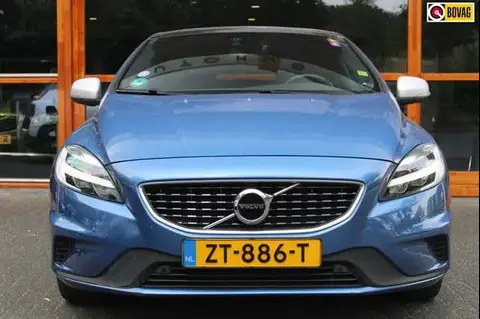 Annonce VOLVO V40 Essence 2019 d'occasion 