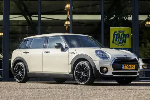 Used MINI CLUBMAN Petrol 2018 Ad 