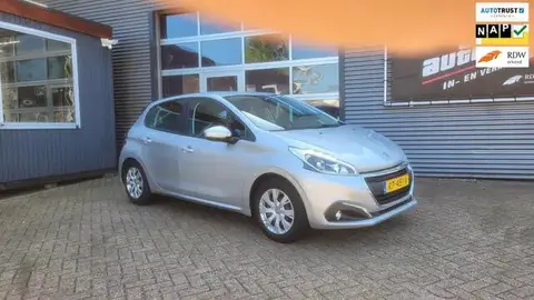 Used PEUGEOT 208 Petrol 2018 Ad 