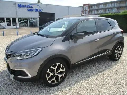 Annonce RENAULT CAPTUR Essence 2018 d'occasion 