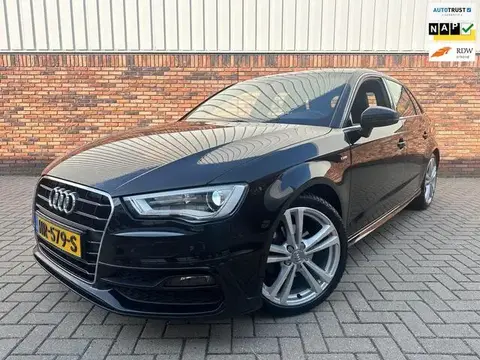 Annonce AUDI A3 Essence 2015 d'occasion 