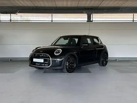 Used MINI COOPER Petrol 2024 Ad 