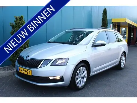 Used SKODA OCTAVIA Petrol 2020 Ad 