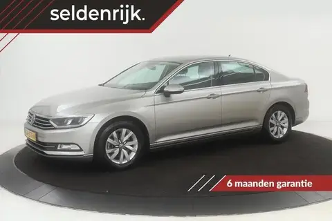 Used VOLKSWAGEN PASSAT Petrol 2015 Ad 