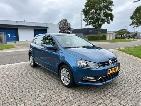 Annonce VOLKSWAGEN POLO Essence 2015 d'occasion 