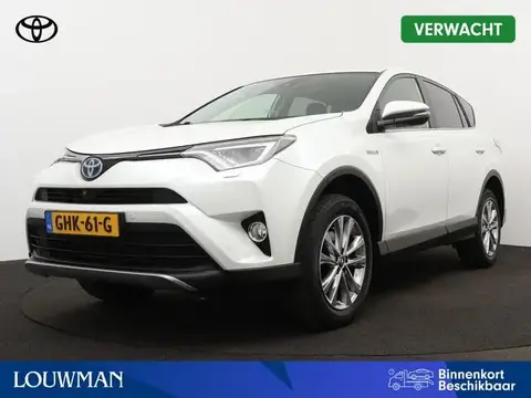 Used TOYOTA RAV4 Hybrid 2017 Ad 