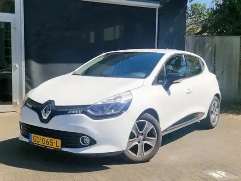 Annonce RENAULT CLIO Essence 2015 d'occasion 