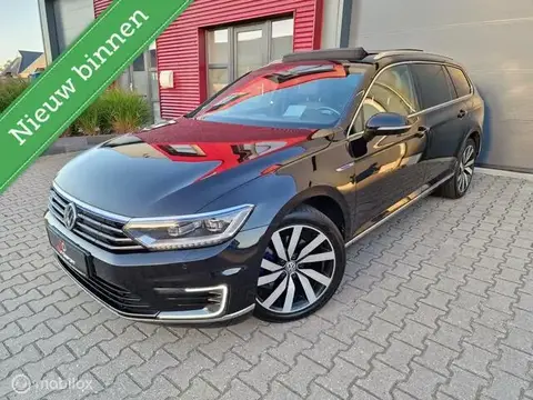 Used VOLKSWAGEN PASSAT Hybrid 2017 Ad 