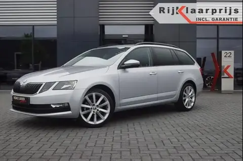 Used SKODA OCTAVIA Petrol 2018 Ad 