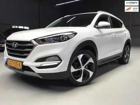 Annonce HYUNDAI TUCSON Essence 2017 d'occasion 