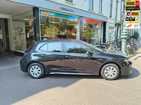 Used TOYOTA COROLLA Hybrid 2019 Ad 