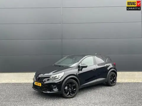 Used RENAULT CAPTUR Hybrid 2023 Ad 