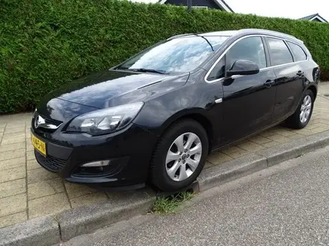 Used OPEL ASTRA Petrol 2015 Ad 