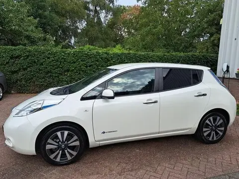 Used NISSAN LEAF Electric 2017 Ad 