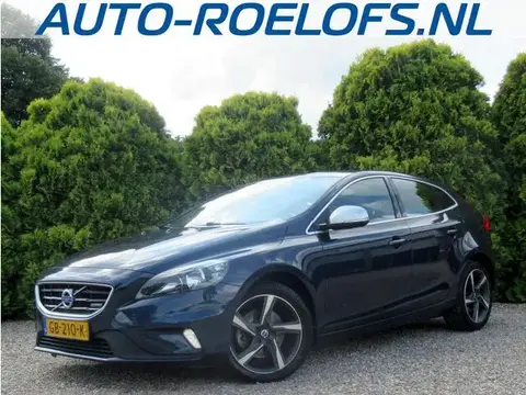 Annonce VOLVO V40 Essence 2015 d'occasion 