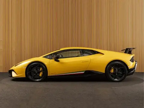 Annonce LAMBORGHINI HURACAN Essence 2018 d'occasion 