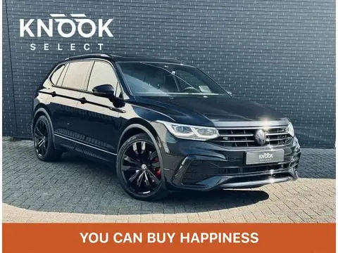 Used VOLKSWAGEN TIGUAN Petrol 2022 Ad 