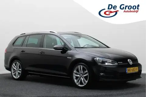 Used VOLKSWAGEN GOLF Petrol 2017 Ad 