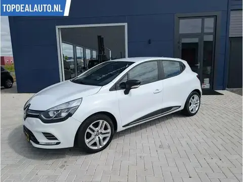 Used RENAULT CLIO Petrol 2018 Ad 