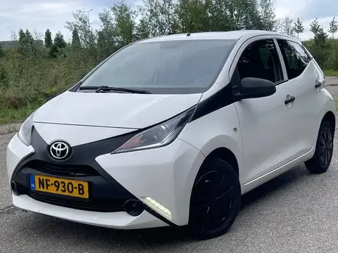 Annonce TOYOTA AYGO Essence 2016 d'occasion 