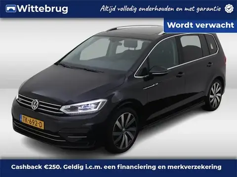 Used VOLKSWAGEN TOURAN Petrol 2018 Ad 