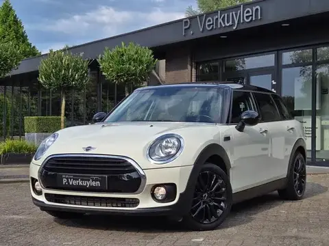 Used MINI CLUBMAN Petrol 2017 Ad 