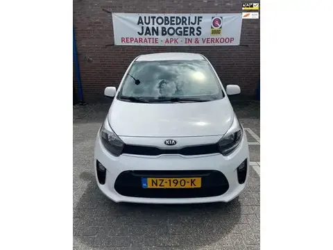 Used KIA PICANTO Petrol 2017 Ad 