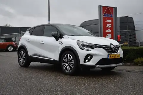 Used RENAULT CAPTUR Hybrid 2021 Ad 