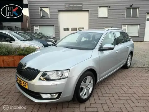 Annonce SKODA OCTAVIA Essence 2015 d'occasion 