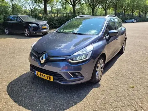 Used RENAULT CLIO Petrol 2017 Ad 