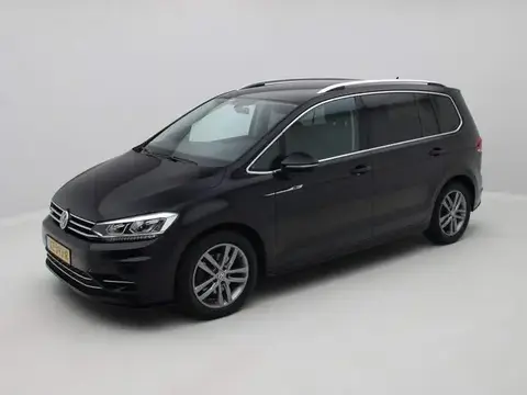 Used VOLKSWAGEN TOURAN Petrol 2019 Ad 