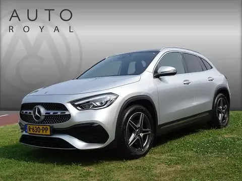 Annonce MERCEDES-BENZ CLASSE GLA Essence 2021 d'occasion 