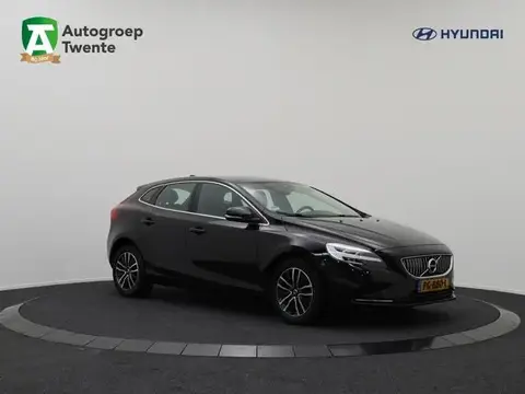 Annonce VOLVO V40 Essence 2017 d'occasion 